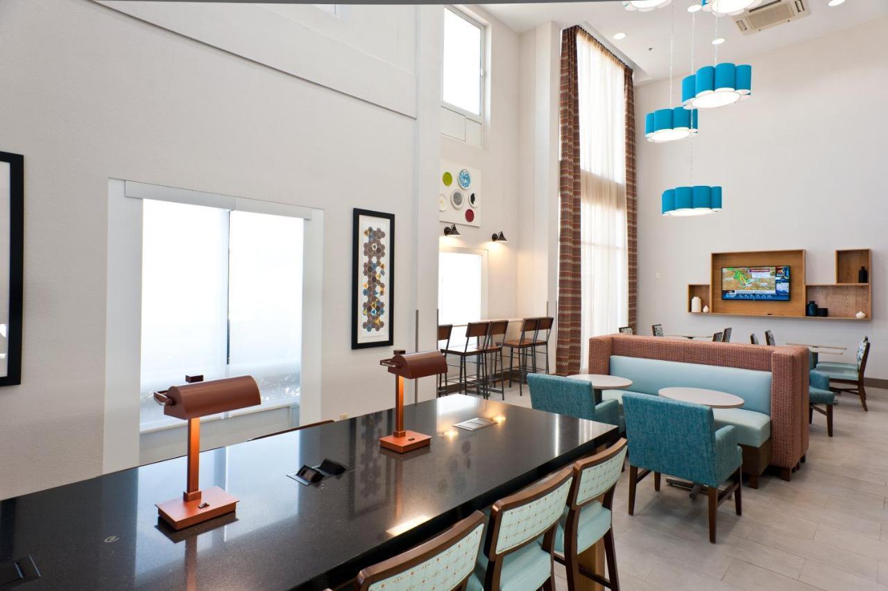 Holiday Inn Express Hotel & Suites Scott-Lafayette West By Ihg Bagian luar foto